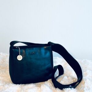 🌸The Sak Small Leather Crossbody Purse, Black